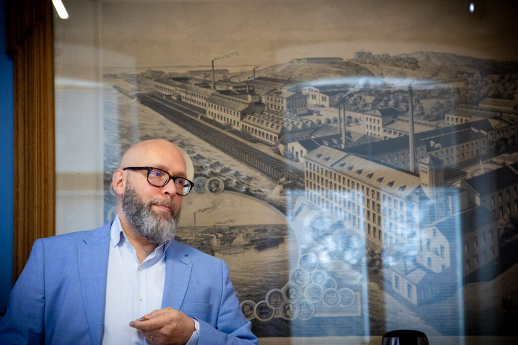 SafeSkills-projekti kokoontui Kelloportinkadulla Business Tampereen kutsumana. Sidosryhmäpalaveri. EU:n Interreg Europe -projektin tarkoitus on ammattitaitoisen työvoiman saatavuuden lisääminen turvallisuus- ja puolustusaloilla. Kuvaaja: Petri Kangas / Business Tampere