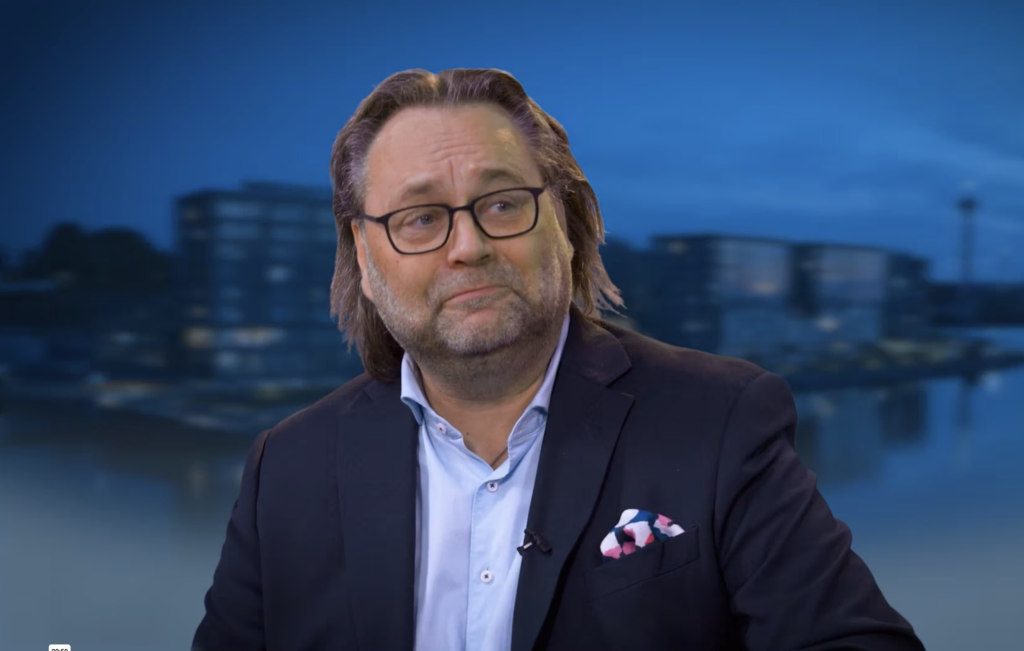 Panu Raipia johtaa Tampereen Komediateatteria