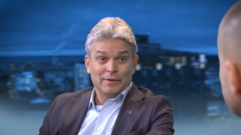 OP Pirkanmaan toimitusjohtaja Jani Vilpponen BUSINESS TAMPERE -studiossa