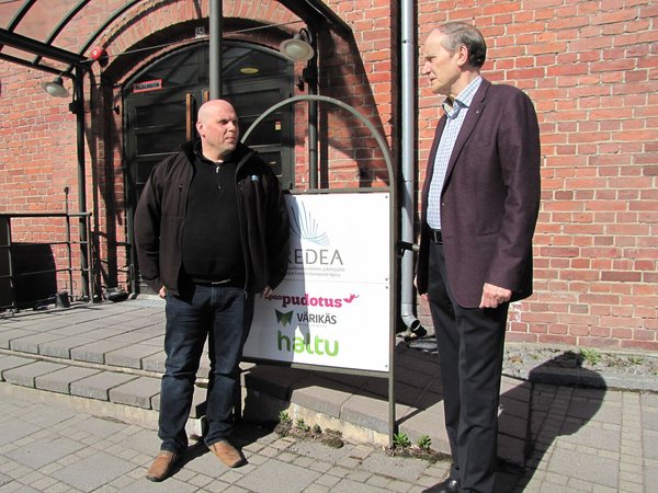 ​JPT-Industrian Juha Nisula ja Javaskon Jaakko Vastamäki poikkesivat Tredeassa kertomassa kokemuksiaan valmistavan teollisuuden General Finland -osuuskunnasta.​
