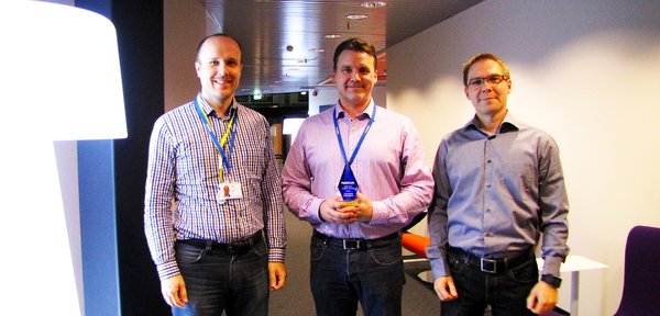 ​“Everything happens in Tampere!” Manager Jari Uusinoka’s (middle) four-people team carried out Nokia Networks’ award-winning automation project with the help of Jari Taavela, Head of Technology Center (left), and Erik Hiltunen, Head of OSS R&D Tampere (right).​