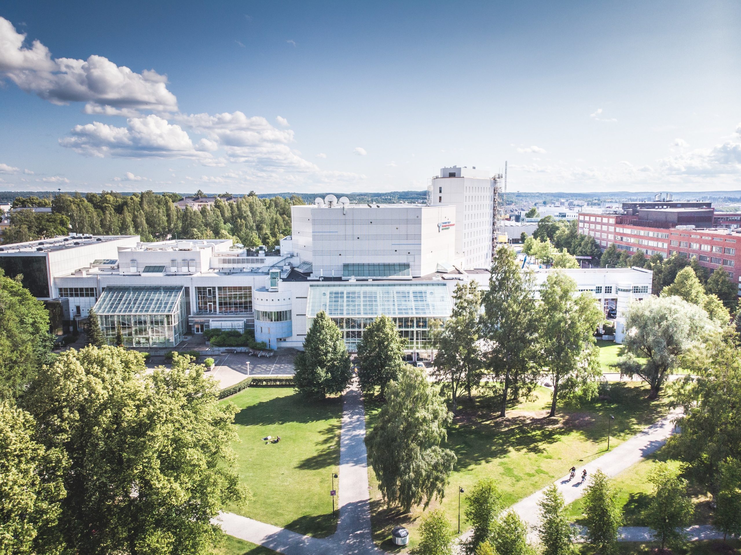 Visit Tampere Tampere talo Sorsapuisto drone views Laura Vanzo 6